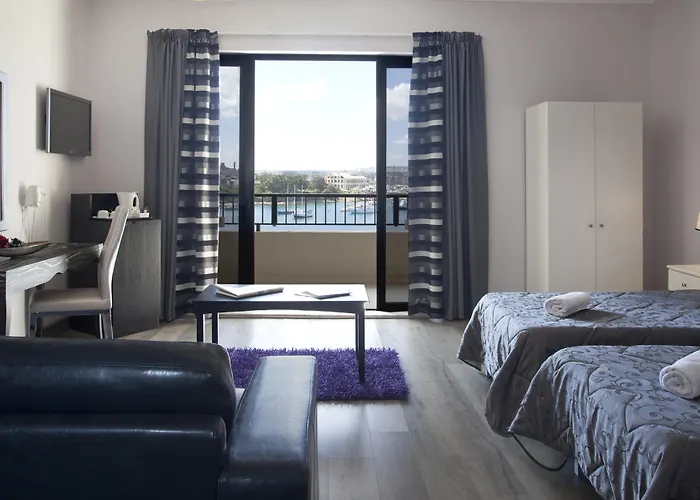 Sliema Marina Hotel