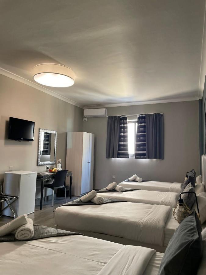 Marina Hotel 3*